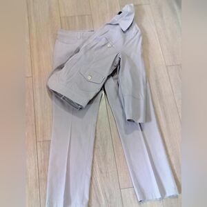 Elegant Women's Gray Pantsuit Size 16